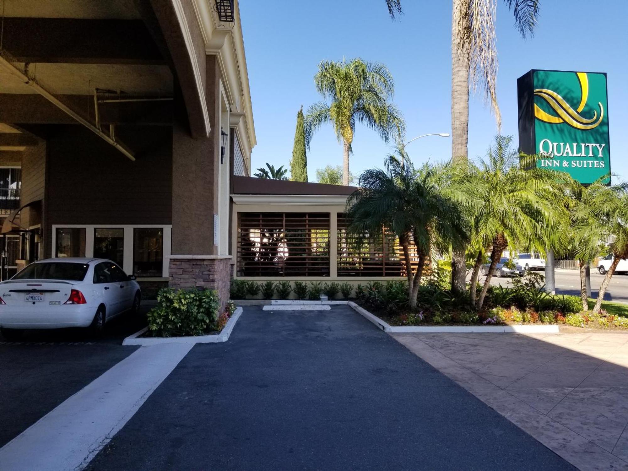 Quality Inn & Suites Anaheim Maingate Ngoại thất bức ảnh